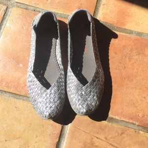 Bernie Mev. Catwalk Silver Crochet Shoes
